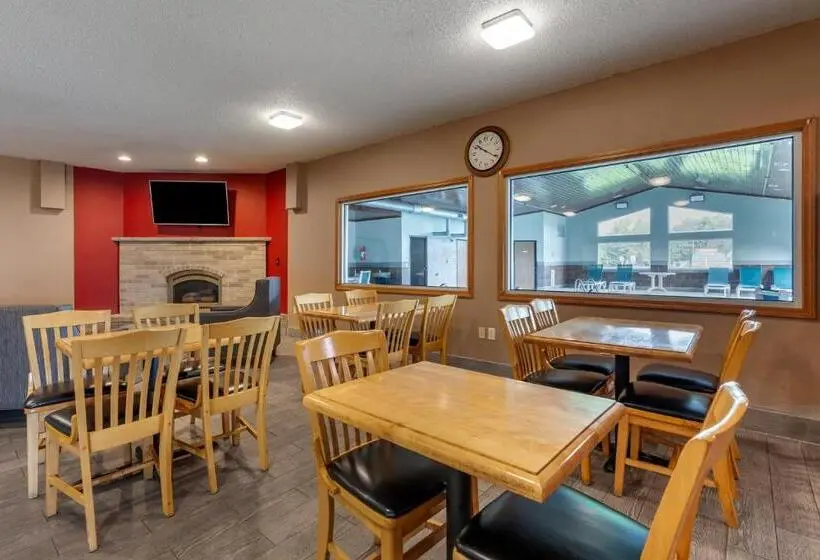 Hotelli Quality Inn Redgranite