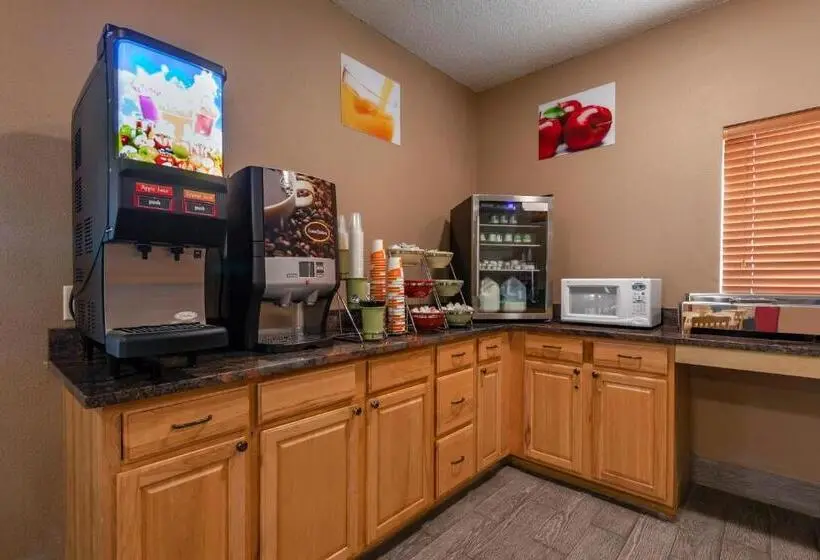 Hotelli Quality Inn Redgranite