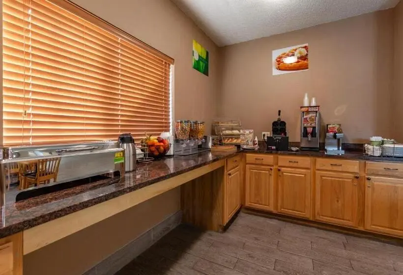 Hotelli Quality Inn Redgranite