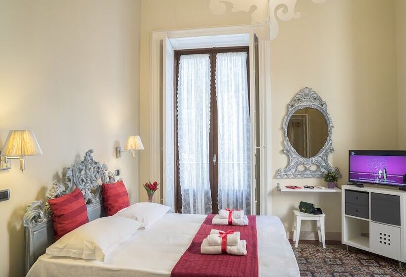 هتل Rossocorallo B&b