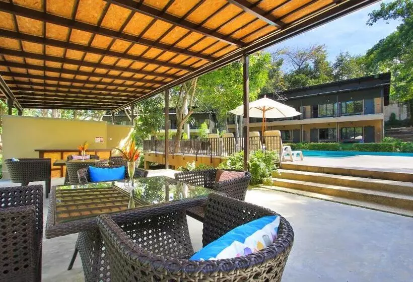 ホテル Samed Hideaway Resort