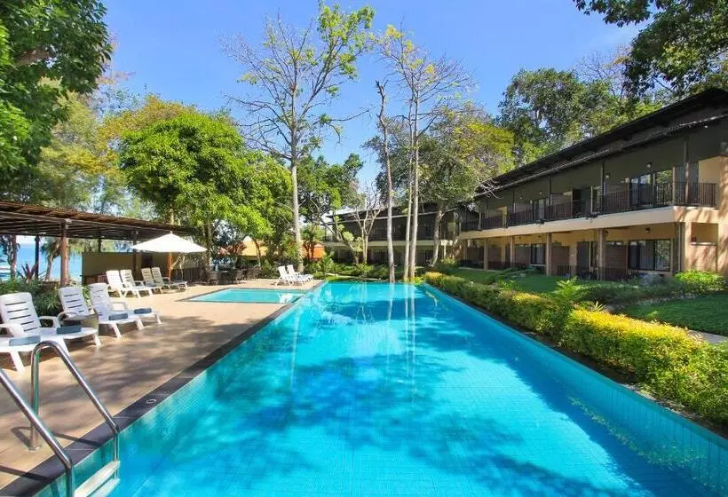 ホテル Samed Hideaway Resort