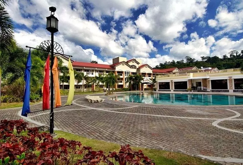 Hotelli Subic Holiday Villas