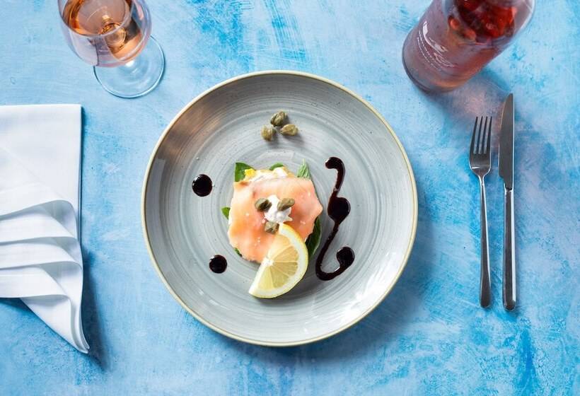 فندق Unembeza Boutique Lodge & Spa