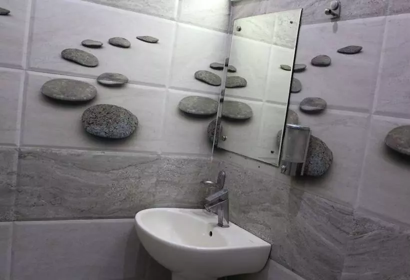 Hotel Waves