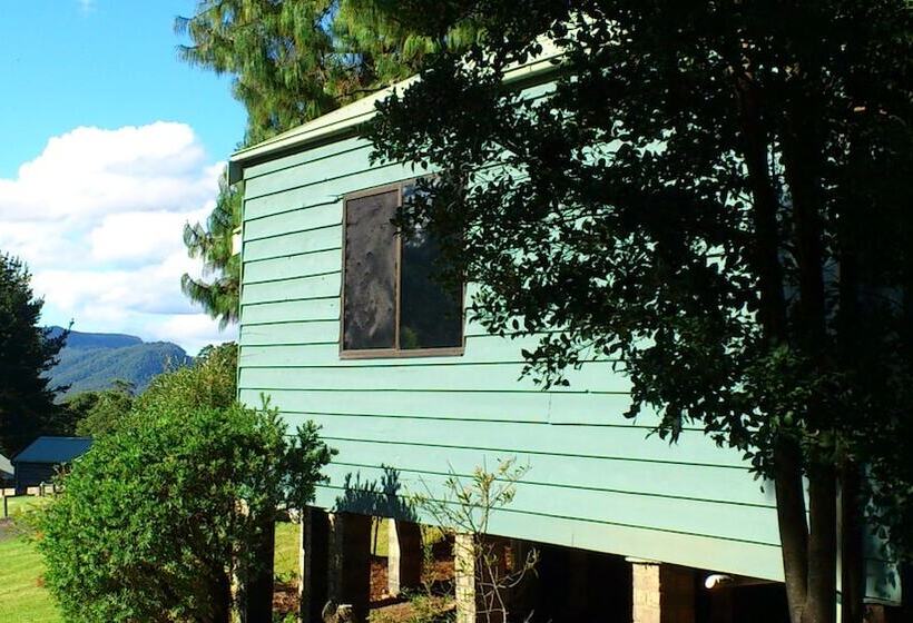 Kangaroo Valley Timber Cabin