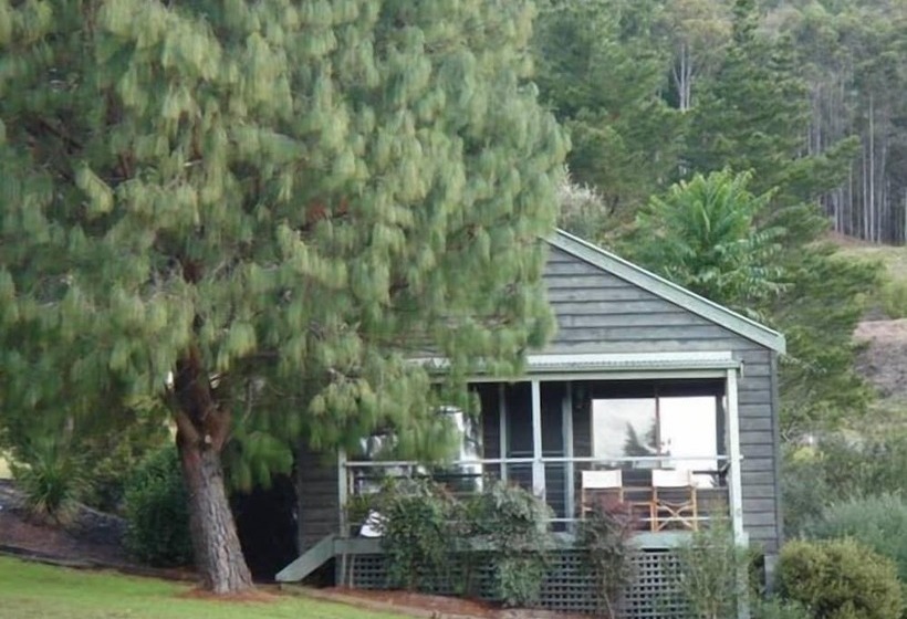 Kangaroo Valley Timber Cabin