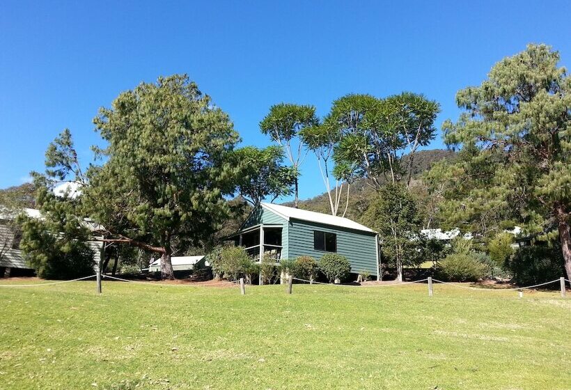 Kangaroo Valley Timber Cabin