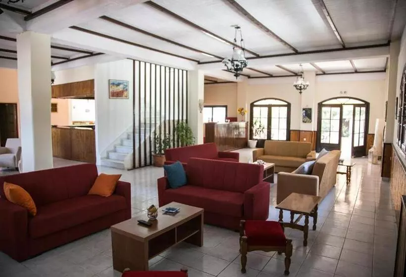 Kefalonia Beach Hotel & Bungalows