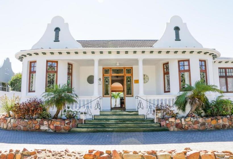 פנסיון 50 College Drive B&b