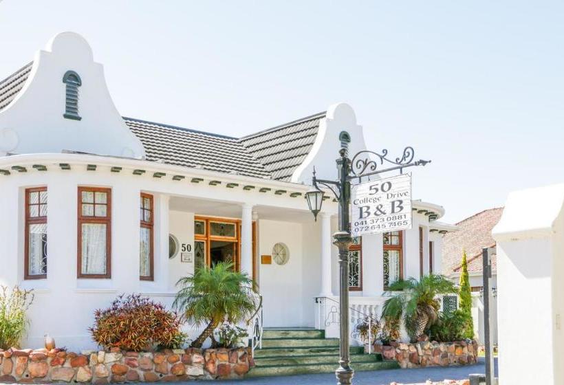 פנסיון 50 College Drive B&b