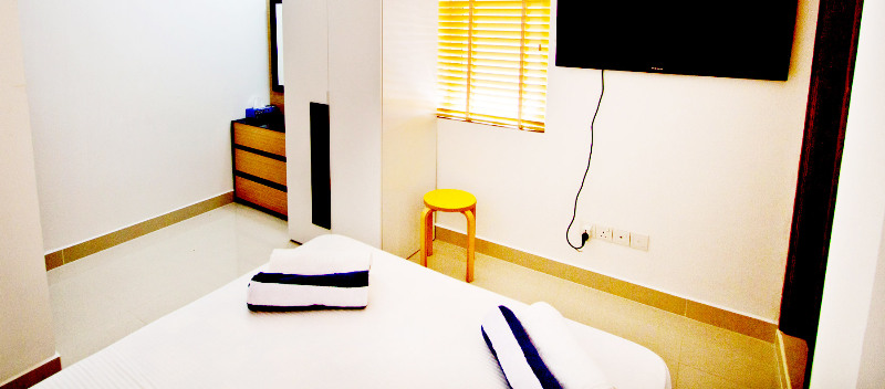 پانسیون Sunset Royal