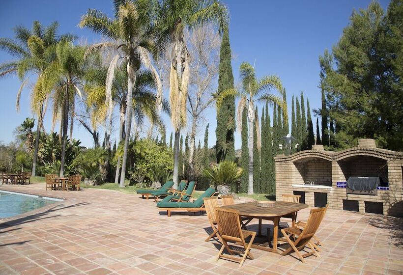 بنسيون Vineyard Hacienda