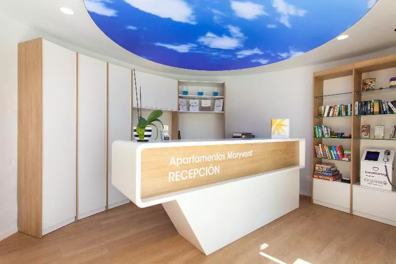 R2 Maryvent Beach Apartments