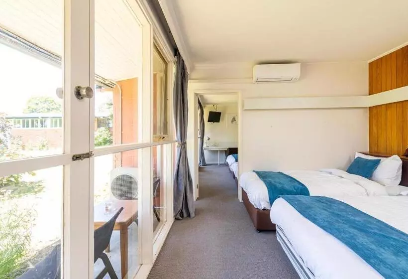 The Wurruk Motel