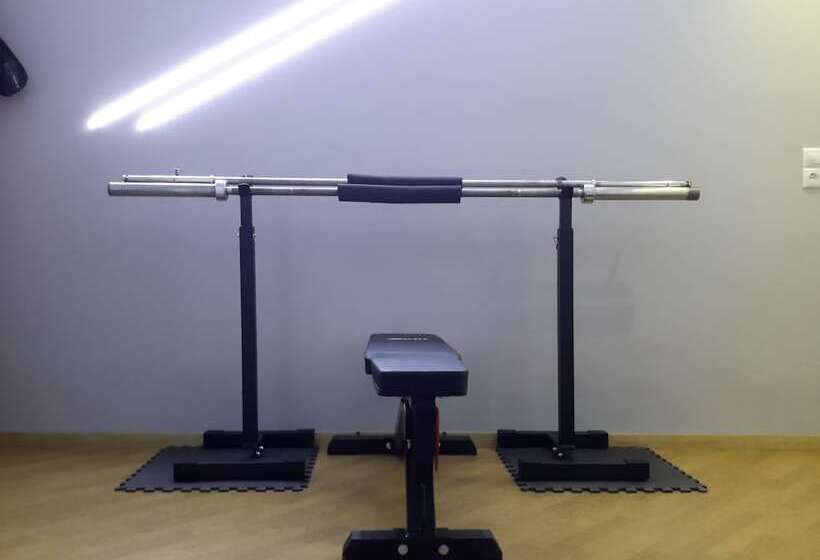 Albatross Studios & Apartments