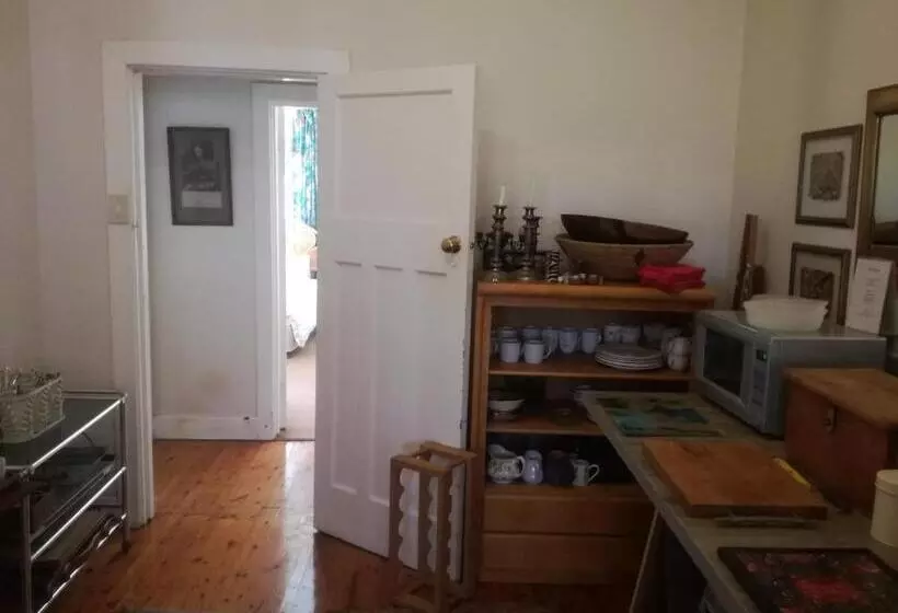 Aamiaismajoitus (B&B) Valley Guest House