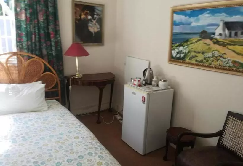 Aamiaismajoitus (B&B) Valley Guest House