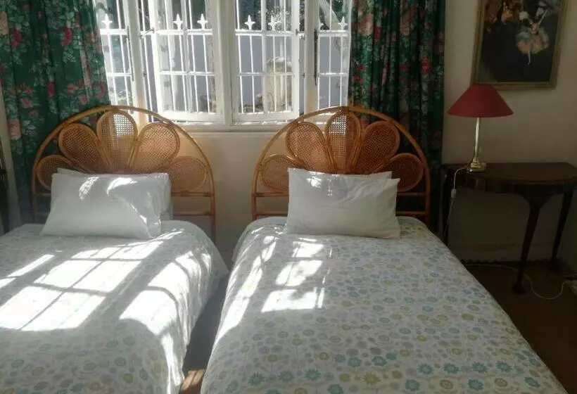 Aamiaismajoitus (B&B) Valley Guest House