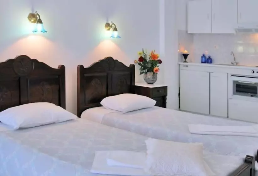 Erato Apartments