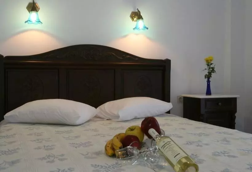 Erato Apartments