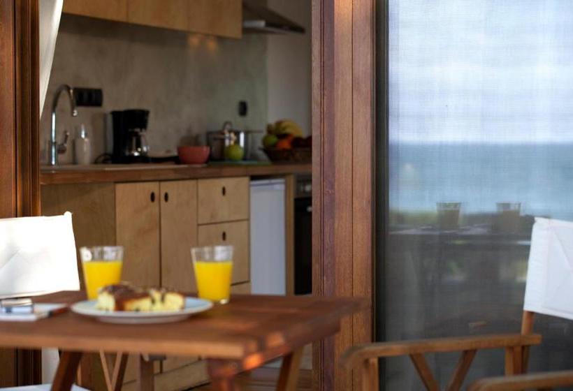 Horizonte Seafront Suites