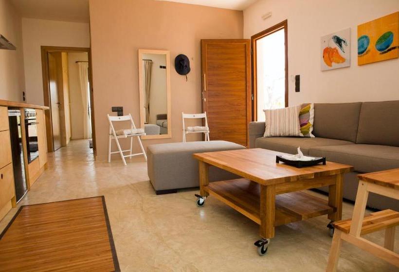 Horizonte Seafront Suites