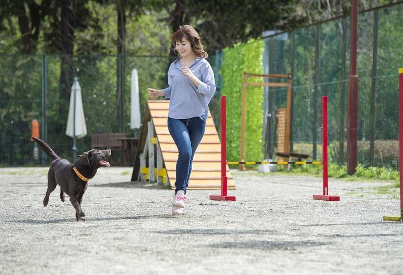 Отель Izukogen Wanwan Paradise Condominium