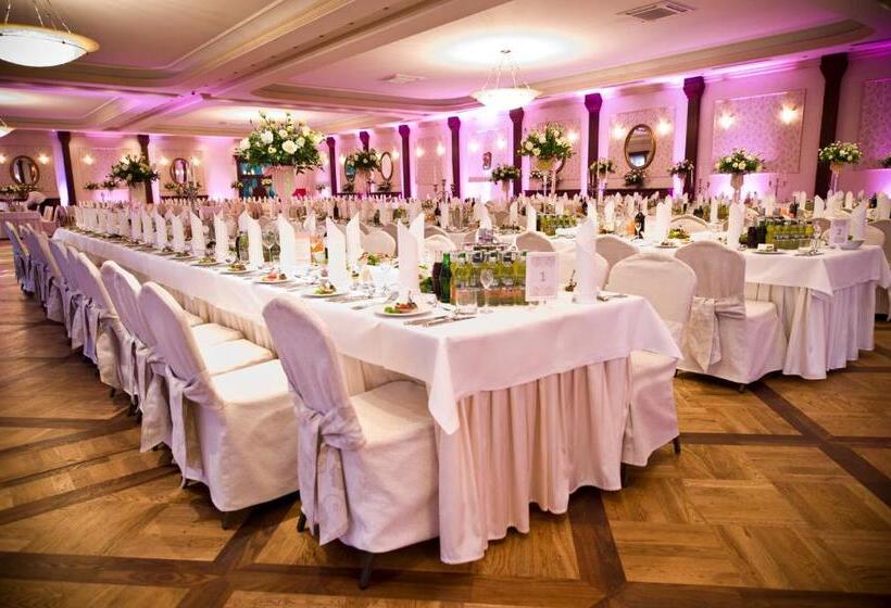 בית מלון כפרי Willa Zagórze