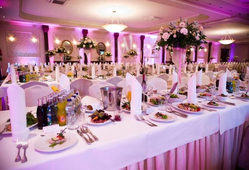 בית מלון כפרי Willa Zagórze