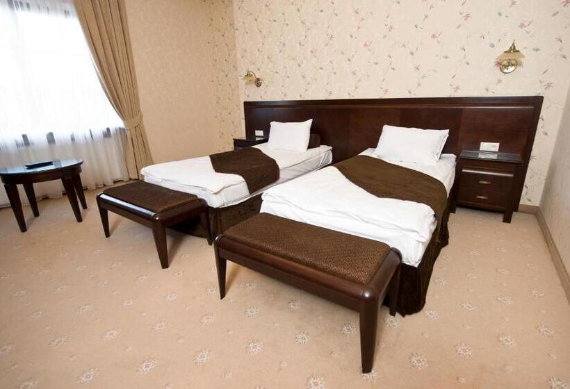 בית מלון כפרי Willa Zagórze