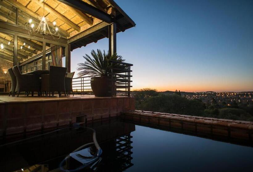 ペンション Franklin View Guesthouse