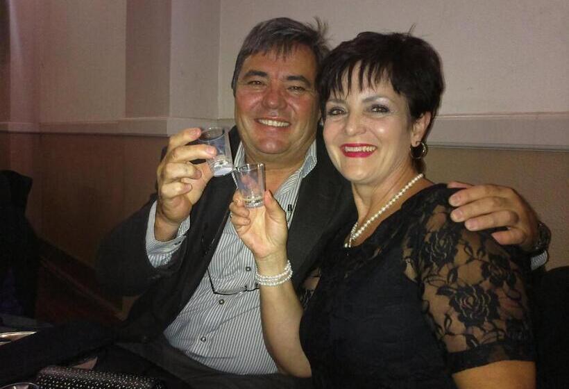 ペンション Franklin View Guesthouse