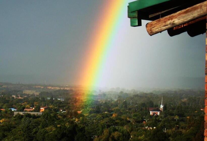 ペンション Franklin View Guesthouse