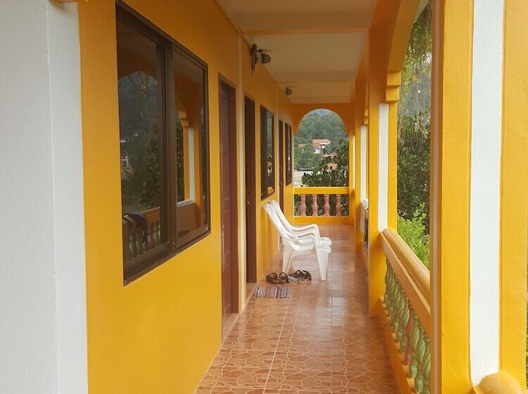 بنسيون Mood Mansion