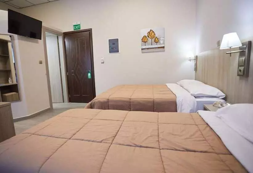 پانسیون Pelineon Rooms