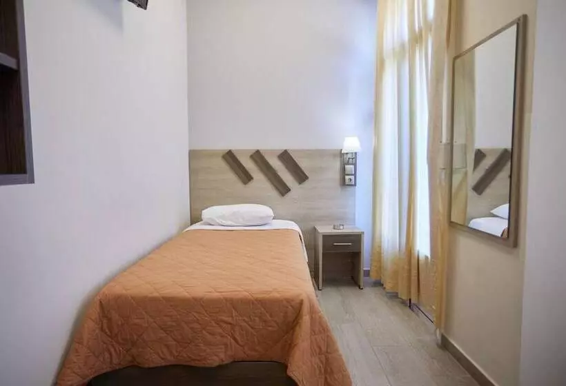 پانسیون Pelineon Rooms