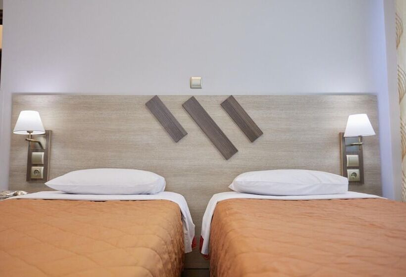 펜션 Pelineon Rooms