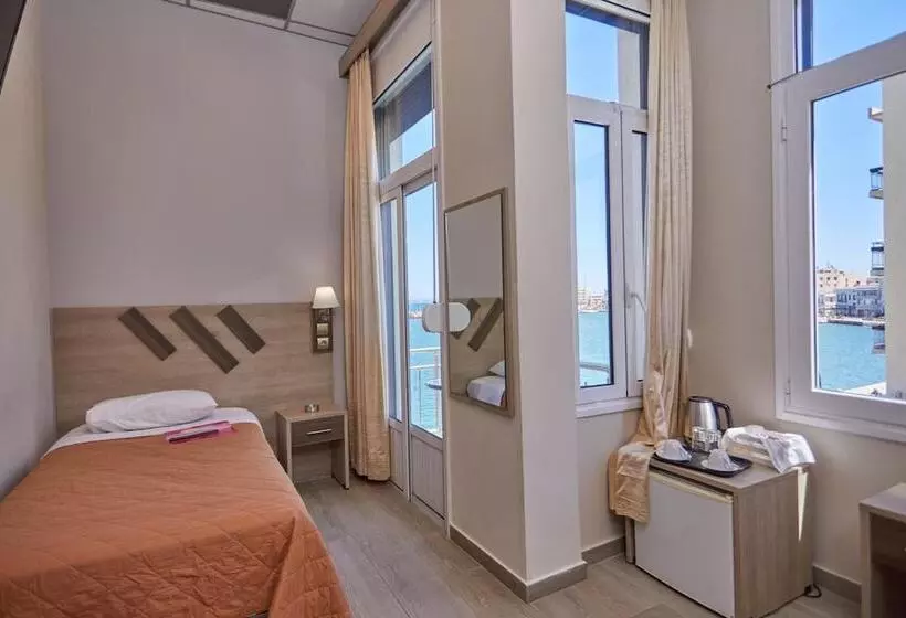 پانسیون Pelineon Rooms