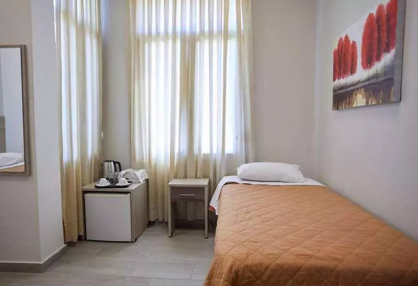 پانسیون Pelineon Rooms