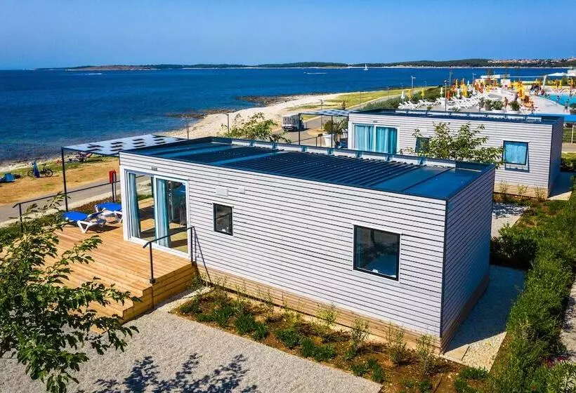 Arena Grand Kazela Camping Homes