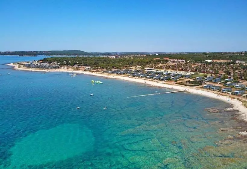 Arena Grand Kazela Camping Homes