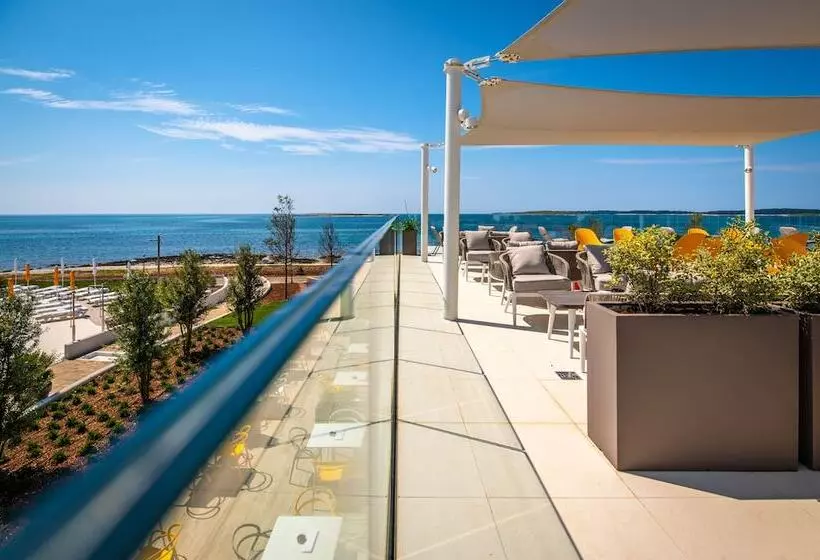 Arena Grand Kazela Camping Homes
