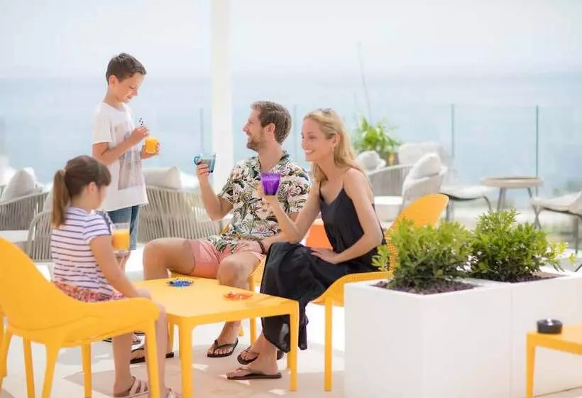 Arena Grand Kazela Camping Homes