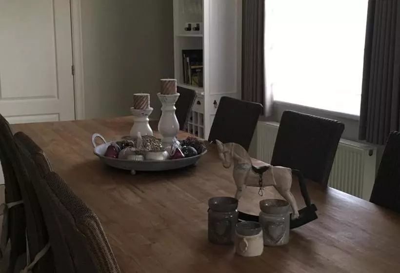ベッドアンドブレックファースト Guesthouse De Middelvelden