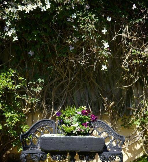 Westbrook House B & B