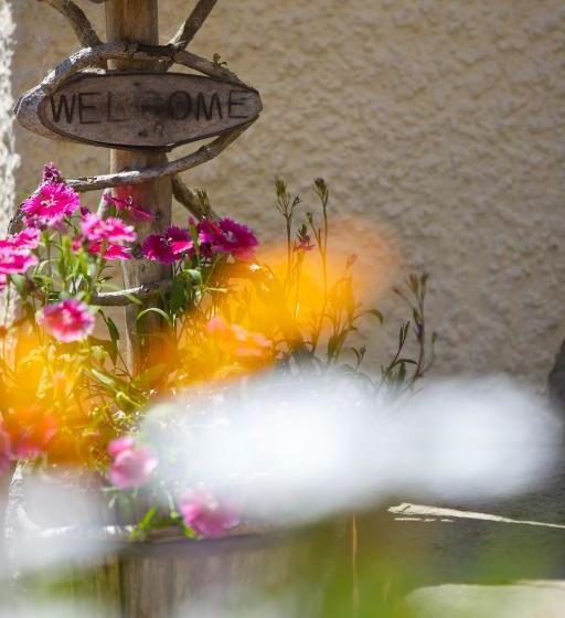 Westbrook House B & B