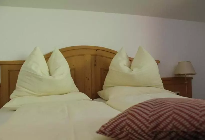 ベッドアンドブレックファースト Ferienhotel Samerhof