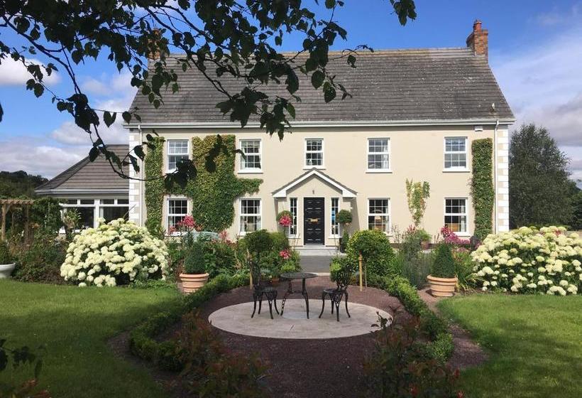 Bed and Breakfast Laburnum Lodge