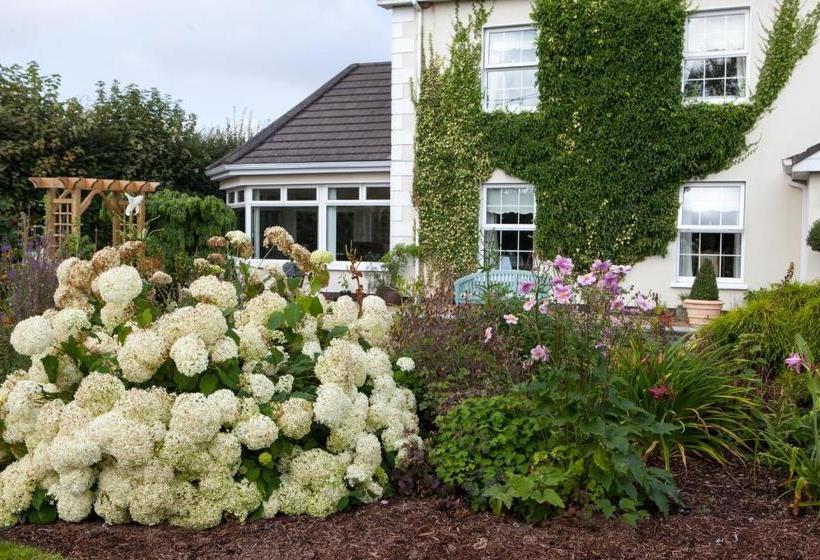 Bed and Breakfast Laburnum Lodge